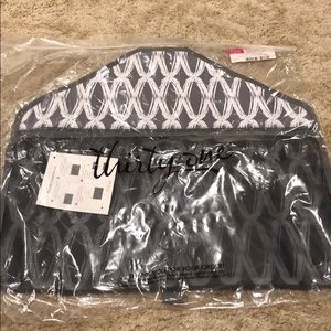 Thirty-One Hang up pocket